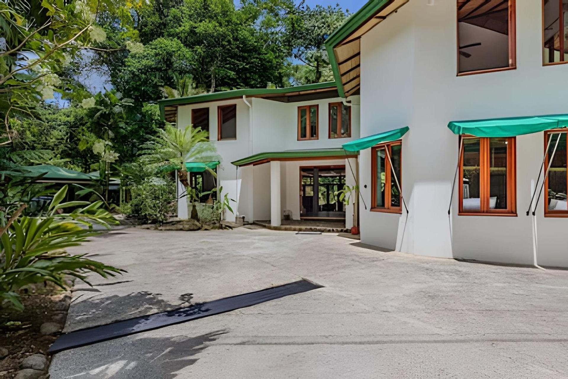 The Jungle Inn Dominicalito Екстер'єр фото