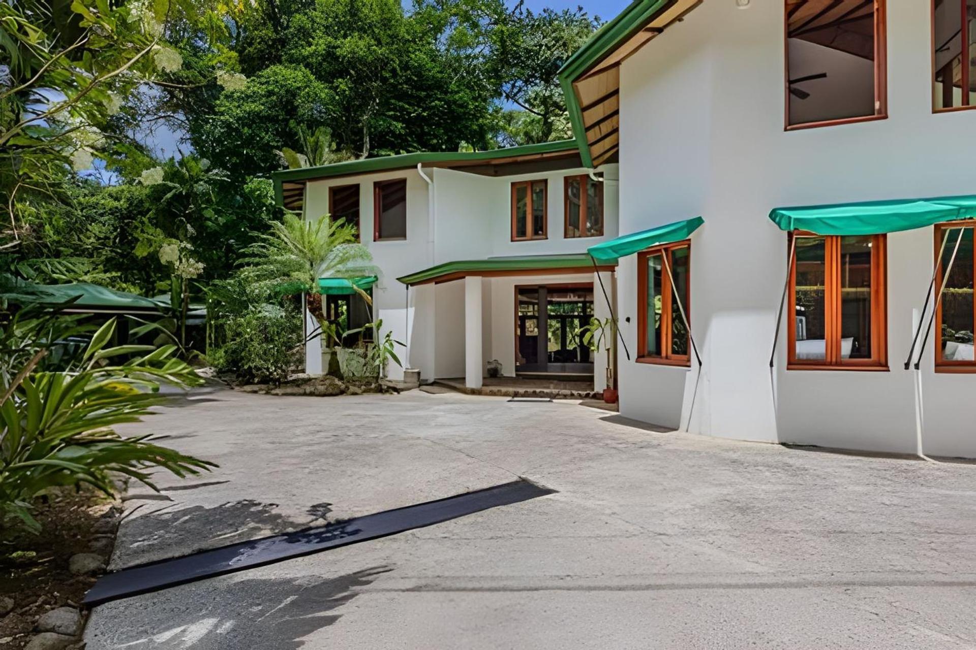 The Jungle Inn Dominicalito Екстер'єр фото