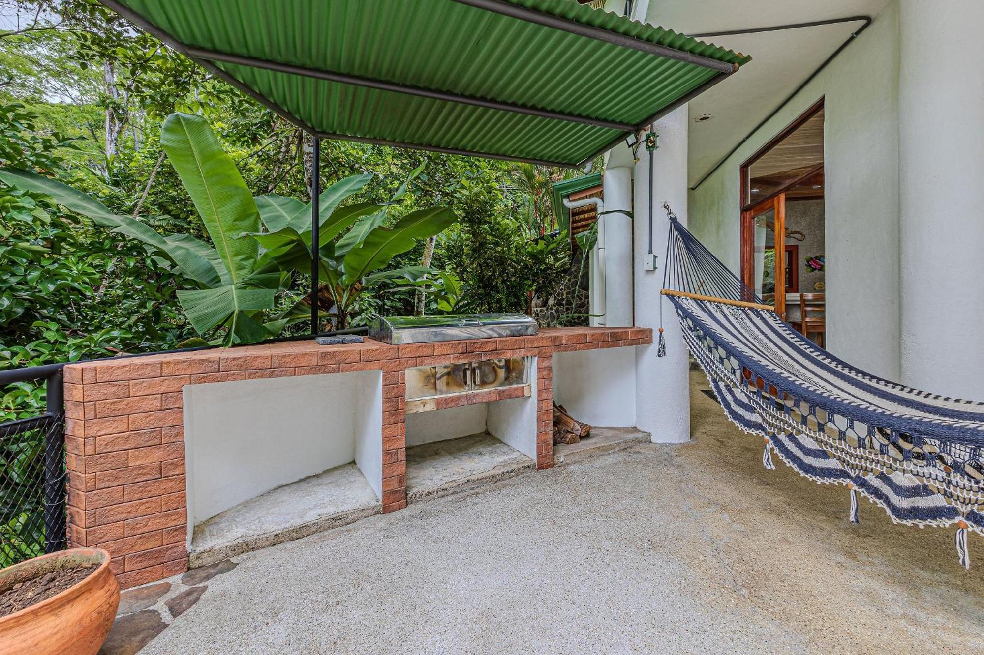 The Jungle Inn Dominicalito Екстер'єр фото